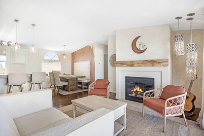 Impressive Cottage with Fire Pit, Hot-tub and Barbecue in Joshua Tree, California - Joshua Tree, California - glamping.directory