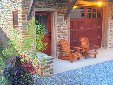 Stylish Cottage Loft Rental on a Farm in Lancaster County near Philadelphia, Pennsylvania - Christiana, Pennsylvania - glamping.directory