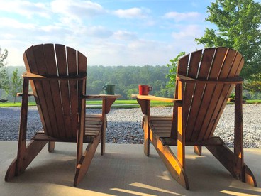 Stylish Cottage Loft Rental on a Farm in Lancaster County near Philadelphia, Pennsylvania - Christiana, Pennsylvania - glamping.directory