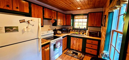Embrace Nature in this Enchanting Cabin in Beaver Cove, Maine - Beaver Cove, Maine - glamping.directory