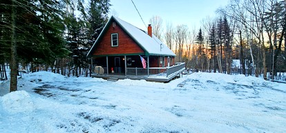 Embrace Nature in this Enchanting Cabin in Beaver Cove, Maine - Beaver Cove, Maine - glamping.directory
