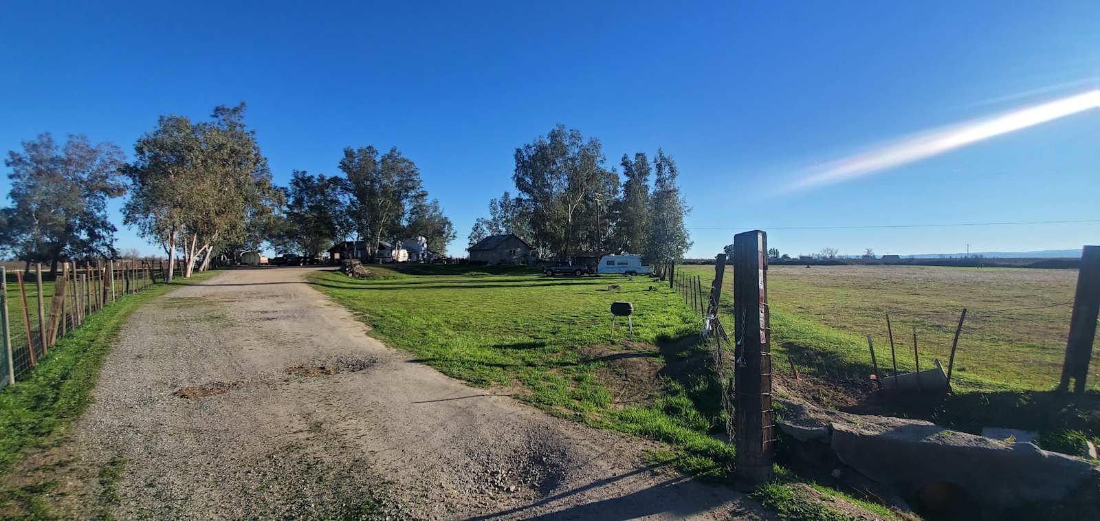 Just a bit of farm time - Orland, California - glamping.directory