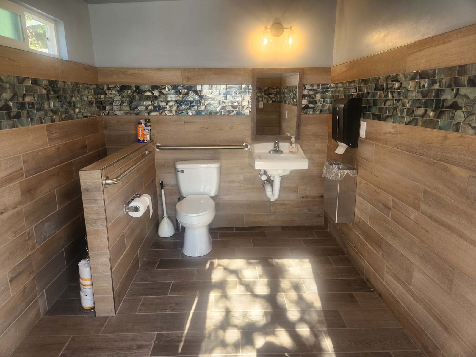 Remeadies Intoxicating Potions - Squaw Valley, California - glamping.directory