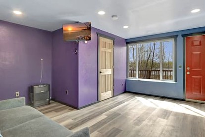 Cozy Lakeside Cabin for Fishing and Sunsets near Willow Lake in Houston, Alaska - Houston, Alaska - glamping.directory