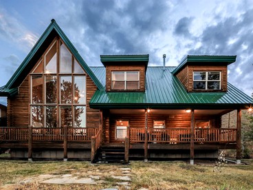 Waterfront Log Cabin Rental with Wood-Burning Stove near Salt Lake City, Utah - Scofield, Utah - glamping.directory