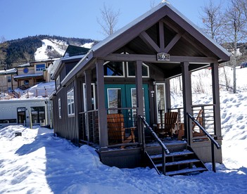 Impressive Tiny House Rental for Great Mountain Getaways in Colorado - Mesa, Colorado - glamping.directory