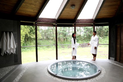 Eco-Friendly Cabin for a Romantic Getaway near Volcano, Hawaii - Pahoa, Hawaii - glamping.directory