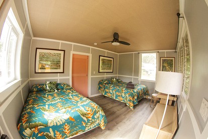 Eco-Friendly Cabin for a Romantic Getaway near Volcano, Hawaii - Pahoa, Hawaii - glamping.directory