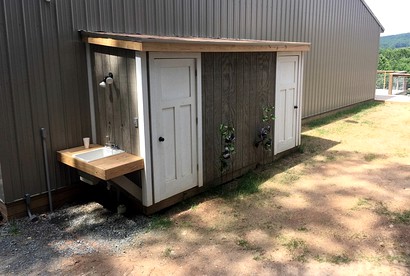 Gorgeous Virginia Retreat on a Farm with Spectacular Views - Gordonsville, Virginia - glamping.directory