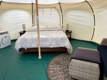 Gorgeous Virginia Retreat on a Farm with Spectacular Views - Gordonsville, Virginia - glamping.directory