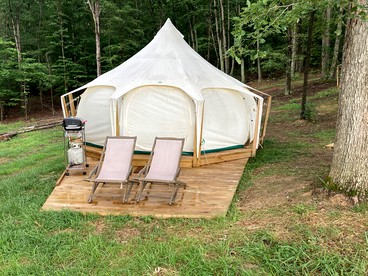 Gorgeous Virginia Retreat on a Farm with Spectacular Views - glamping.directory
