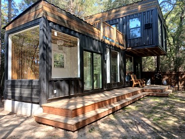 Outstanding Forest Container with Water Views and BBQ in Texas - glamping.directory