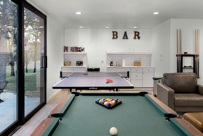 Luxury Fredericksburg Log Cabin with Heated Pool, Hot Tub & Game Room Near Main Street, Fredericksburg, TX - Fredericksburg, Texas - glamping.directory