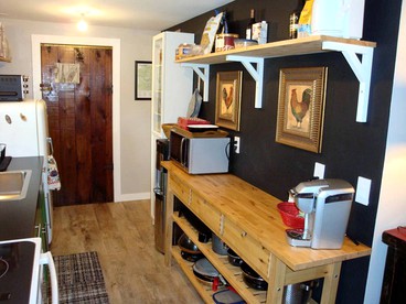 Pet-Friendly Cabin Rental Overlooking a River near Skykomish, Washington - Baring, Washington - glamping.directory