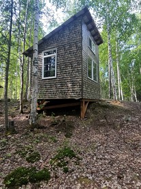 Relaxing Cabin Stay in Nature with Firepits & Kid's Playground in Houston, Alaska - Houston, Alaska - glamping.directory