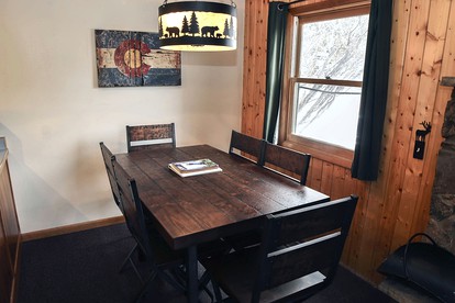 Dog-Friendly Cabin Great for Groups in Colorado - Estes Park, Colorado - glamping.directory