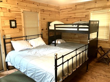 Charming Cabin Rental Nestled in the Peaceful Woods of Huron National Forest, Michigan - Grayling , Michigan - glamping.directory