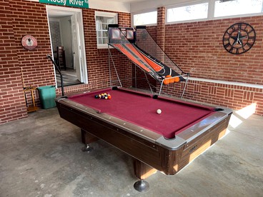 Family-Friendly Cottage with Pool Table and Fire Pit in Indian Trail, North Carolina - Indian Trail, North Carolina - glamping.directory