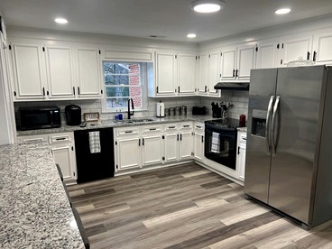 Family-Friendly Cottage with Pool Table and Fire Pit in Indian Trail, North Carolina - Indian Trail, North Carolina - glamping.directory
