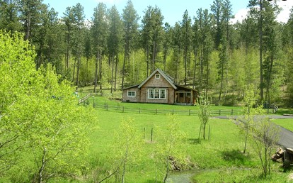 Gorgeous Private Cottage Rental in the Black Hills of South Dakota - Nemo, South Dakota - glamping.directory