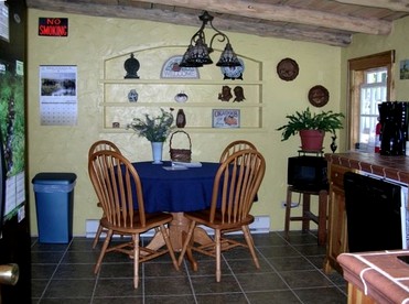 Gorgeous Private Cottage Rental in the Black Hills of South Dakota - Nemo, South Dakota - glamping.directory