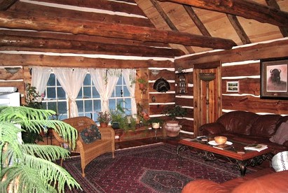 Gorgeous Private Cottage Rental in the Black Hills of South Dakota - Nemo, South Dakota - glamping.directory