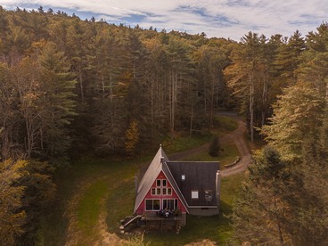Stunning A-Frame Cabin Rental in the Catskills near Albany, New York - Kingston, New York - glamping.directory