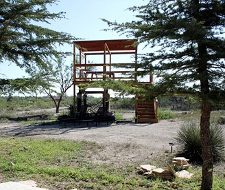 Cozy Cottage Rental with Amazing Mountain Views in Marathon, Texas - Marathon, Texas - glamping.directory
