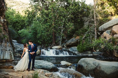 Spacious and Luxurious Barn in Three Rivers, California - Three Rivers, California - glamping.directory