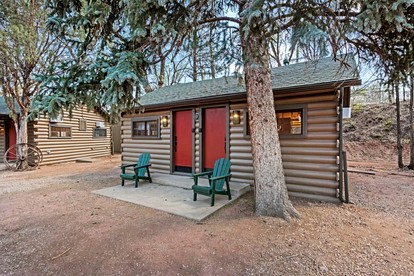 Charming Rustic Cabins with Private Outdoor Spaces near Garden of the Gods in Colorado Springs, Colorado - Colorado Springs, Colorado - glamping.directory