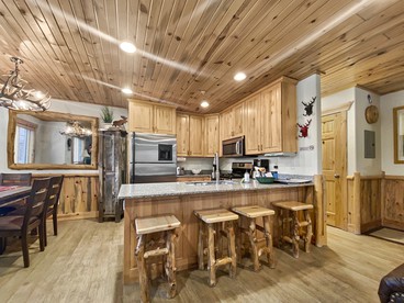 6 A Timberwolf Lodge in Park City, Utah - Park City, Utah - glamping.directory