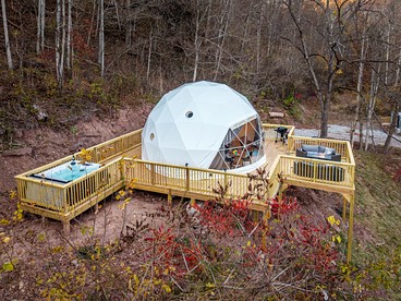Romantic Geodesic Dome with Hot Tub, Perfect for Stargazing in Pipestem, West Virginia - glamping.directory