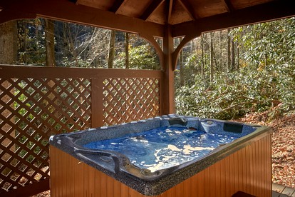Cozy Tennessee Cabin Rental in Gatlinburg for a Family Getaway - Gatlinburg, Tennessee - glamping.directory