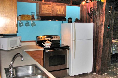 Charming Camping Cabin Rental with Enchanting Views in College Station, Texas - College Station, Texas - glamping.directory
