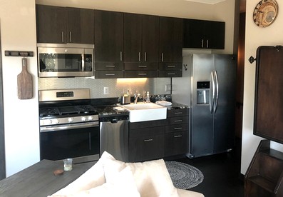 Unique Getaway Rental for Couples with Hot Tub and Stunning Views near Boulder in Black Hawk, Colorado - Black Hawk, Colorado - glamping.directory