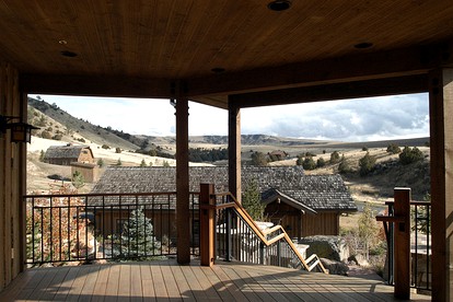 Romantic Suite Rental at Charming Ranch near Bozeman, Montana - Three Forks, Montana - glamping.directory