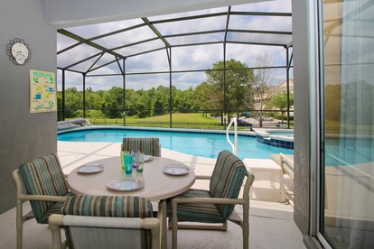 Luxurious Villa with Covered Pool and Game Room in Kissimmee, Florida - Kissimmee, Florida - glamping.directory