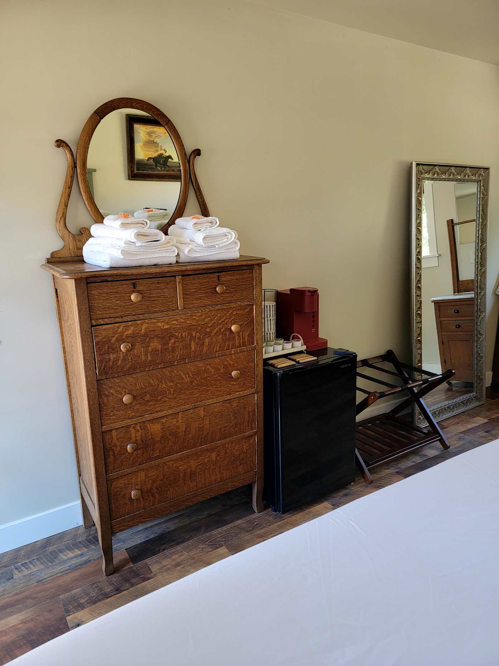 Historical Almond Springs! - Paso Robles, California - glamping.directory