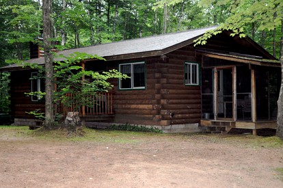 Private Family Vacation Rental in the Wisconsin Northwoods - glamping.directory