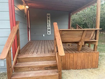 Dream Glamping in Texas in this Cozy, Pet-Friendly Cabin in Bastrop, TX - Bastrop , Texas - glamping.directory