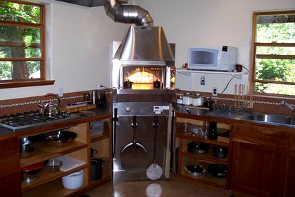 Charming Suite Rental with Deluxe Kitchen on Family Farm on Lummi Island - Lummi Island, Washington - glamping.directory