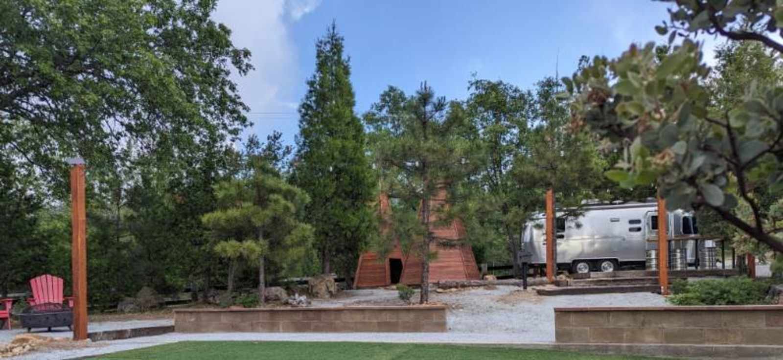 Camp Twin Teepee - glamping.directory