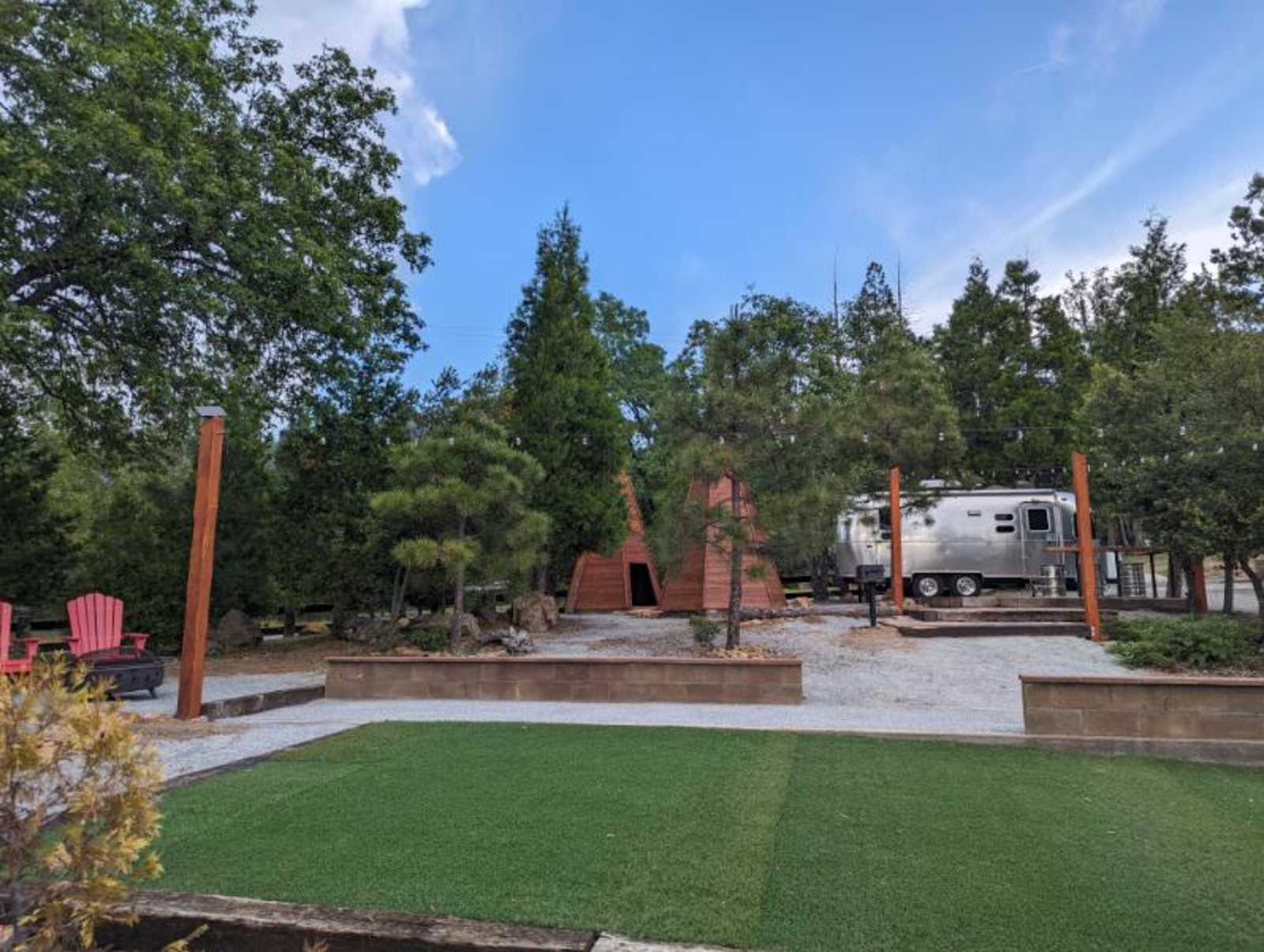 Camp Twin Teepee - Bass Lake, California - glamping.directory