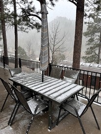 Radiant Family Vacation Rental Retreat near Black Hills Mountain in South Dakota - Keystone, South Dakota - glamping.directory