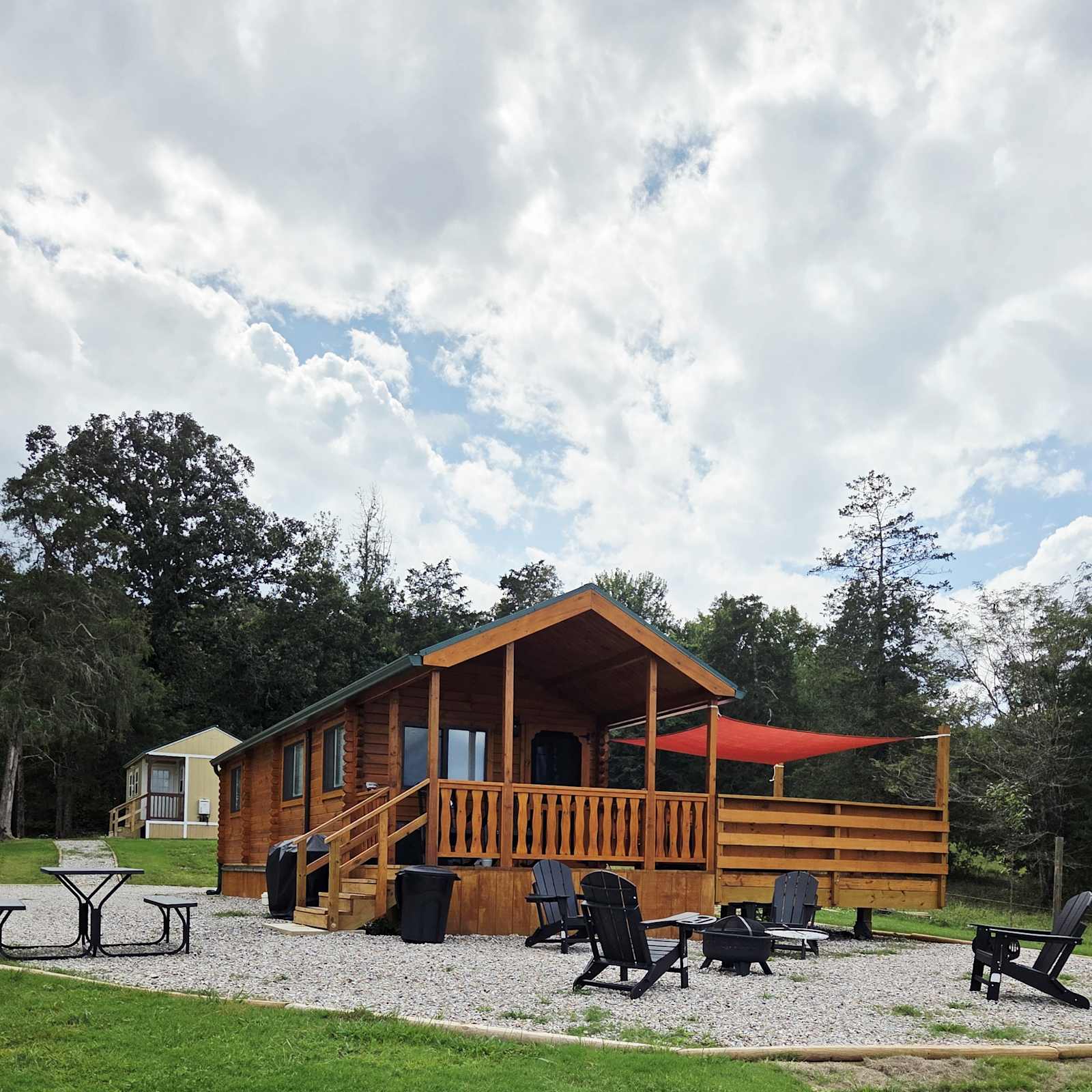 2 Cozy Cabins Near Hot Springs - Lonsdale, Arkansas - glamping.directory