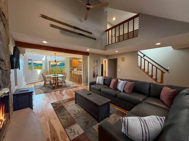 Cozy Vacation Rental Near Attitash Mountain in Bartlett, New Hampshire - Bartlett, New Hampshire - glamping.directory