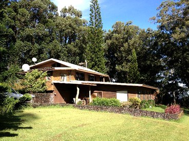 Cozy Ranch Getaway on Big Island, Hawaii - glamping.directory