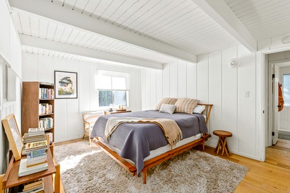 Incredible Modern A-Frame Cabin with Beautiful Deck Surrounded by Trees for an Unforgettable Unique Getaway in Nature in Lake Arrowhed, California - Lake Arrowhead, California - glamping.directory