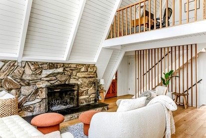 Incredible Modern A-Frame Cabin with Beautiful Deck Surrounded by Trees for an Unforgettable Unique Getaway in Nature in Lake Arrowhed, California - Lake Arrowhead, California - glamping.directory
