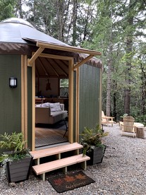 Cozy Yurt in the Woods for a Romantic Off-Grid Escape near Weed, California - Weed, California - glamping.directory